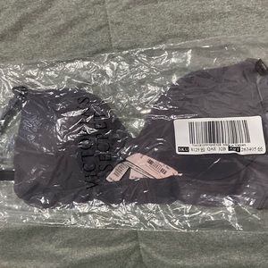 Victorias Secret wireless push-up , still in package! Tags still on!